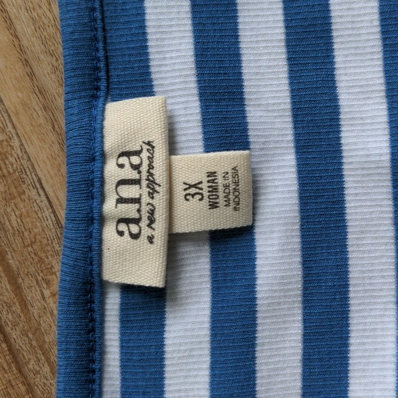 NWT 3X Tops Bundle - Picture 9 of 9